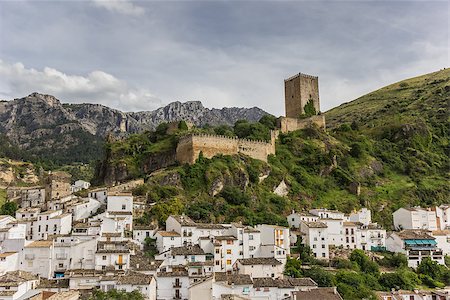 simsearch:400-04636750,k - Medieval castle above Cazorla village in Spain Stock Photo - Budget Royalty-Free & Subscription, Code: 400-06929270