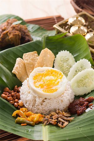 simsearch:400-07418409,k - nasi lemak, traditional singapore food with backgrounds Stock Photo - Budget Royalty-Free & Subscription, Code: 400-07038484