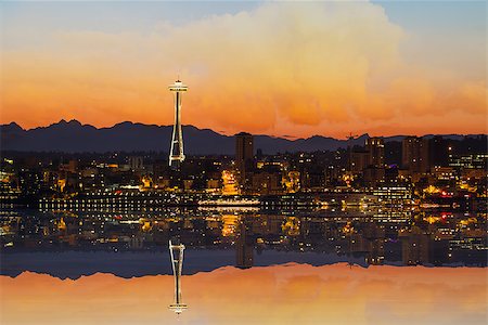 simsearch:400-05723698,k - Seattle Washington Downtown City Skyline from Alki Beach at Sunrise Photographie de stock - Aubaine LD & Abonnement, Code: 400-07040330