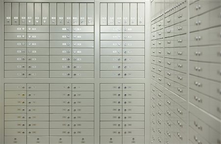 simsearch:400-06072564,k - Safe Deposit Boxes Stock Photo - Budget Royalty-Free & Subscription, Code: 400-07090381