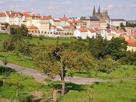 simsearch:400-07771401,k - View the beauty of the beautiful European city of Prague Photographie de stock - Aubaine LD & Abonnement, Code: 400-07090807