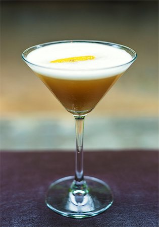 food specialist - orange martini mix alcoholic cocktail drink Photographie de stock - Aubaine LD & Abonnement, Code: 400-07091768