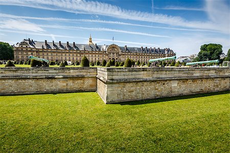 Les Invalides War History Museum in Paris, France Stock Photo - Budget Royalty-Free & Subscription, Code: 400-07114391