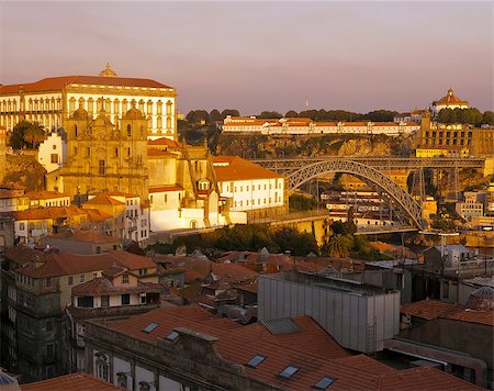 simsearch:400-05732427,k - Historical part of Porto at evening Stock Photo - Budget Royalty-Free & Subscription, Code: 400-07116610