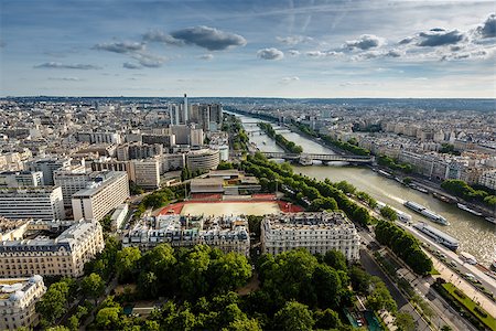 simsearch:400-07111236,k - Aerial View on River Seine and Pont de Bir-Hakeim from the Eiffel Tower, Paris, France Stock Photo - Budget Royalty-Free & Subscription, Code: 400-07113650