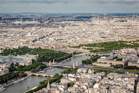 simsearch:400-07111236,k - Aerial View on River Seine from the Eiffel Tower, Paris, France Stock Photo - Budget Royalty-Free & Subscription, Code: 400-07113670