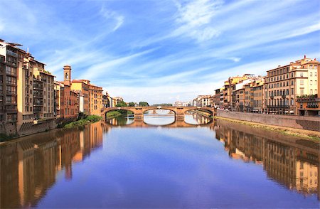 simsearch:400-07111236,k - River Arno, Florence, Italy Stock Photo - Budget Royalty-Free & Subscription, Code: 400-07125705