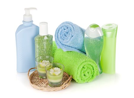 simsearch:400-05370670,k - Bathroom bottles, towels and candles. Isolated on white background Stock Photo - Budget Royalty-Free & Subscription, Code: 400-07166587