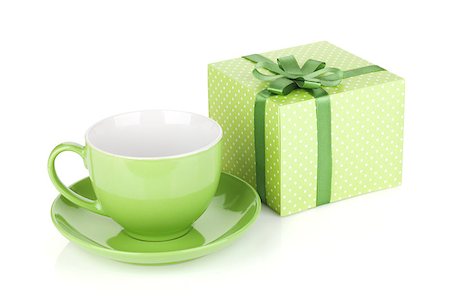 Green coffee cup and gift box with bow. Isolated on white background Stock Photo - Budget Royalty-Free & Subscription, Code: 400-07166680