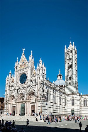simsearch:400-05338054,k - Cathedral of the town Siena with blue sky in Tuscany, Italia Stock Photo - Budget Royalty-Free & Subscription, Code: 400-07175195