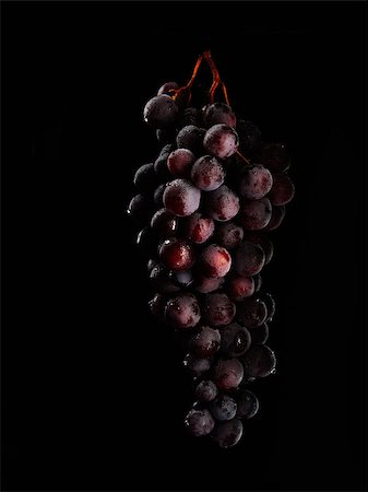simsearch:400-06923729,k - Tasty ripe and sweet dark grape over  black Stock Photo - Budget Royalty-Free & Subscription, Code: 400-07209229