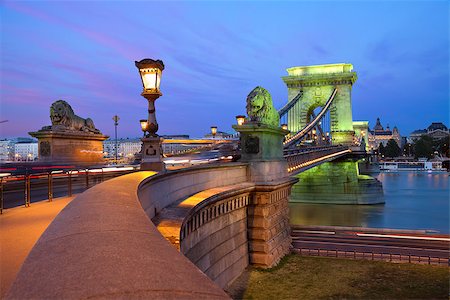 simsearch:400-05716374,k - Image of Chain Bridge in Budapest during sunset. Stock Photo - Budget Royalty-Free & Subscription, Code: 400-07209384