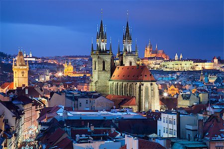simsearch:400-07771401,k - Image of Prague, capital city of Czech Republic, during twilight blue hour. Photographie de stock - Aubaine LD & Abonnement, Code: 400-07222042