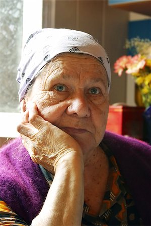 simsearch:400-07221782,k - Portrait of the grandmother. Woman in her eighties. Stock Photo - Budget Royalty-Free & Subscription, Code: 400-07232271