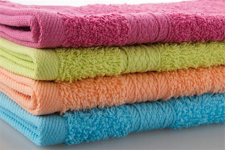 simsearch:400-05370670,k - closeup of a stack of bath cotton multicolored towels Stock Photo - Budget Royalty-Free & Subscription, Code: 400-07250561