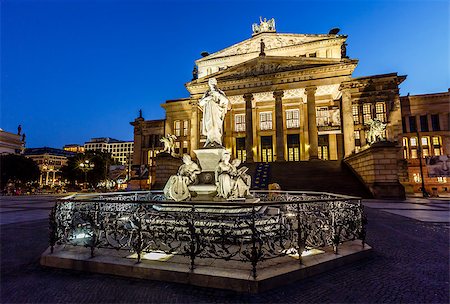simsearch:400-07309915,k - Friedrich Schiller Sculpture and Concert Hall on Gendarmenmarkt Square at Night, Berlin, Germany Stock Photo - Budget Royalty-Free & Subscription, Code: 400-07294874