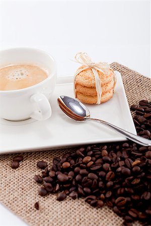 simsearch:400-07305144,k - fresh aromatic coffee and cookies on wooden table Stock Photo - Budget Royalty-Free & Subscription, Code: 400-07307189