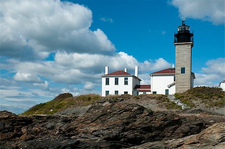 sentinel - Beavertail Lighthouse is Rhode Island's second oldest lighthouse, guiding mariners around its rocky shoreline. Stock Photo - Budget Royalty-Free & Subscription, Code: 400-07300106