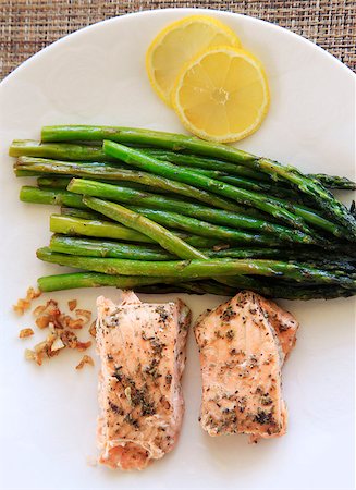 Grilled salmon with asparagus and lemon Stock Photo - Budget Royalty-Free & Subscription, Code: 400-07324528