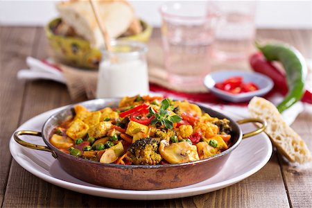 simsearch:400-06079651,k - Vegan curry with tofu, mushrooms and vegetables Stock Photo - Budget Royalty-Free & Subscription, Code: 400-07425216