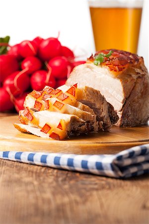 simsearch:400-04684204,k - bavarian roasted pork with dumplings Photographie de stock - Aubaine LD & Abonnement, Code: 400-07524528