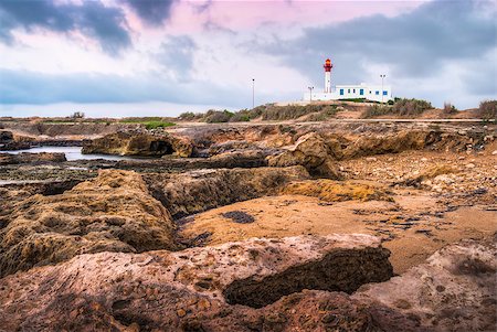 simsearch:400-04272525,k - Lighthouse on the rocks in Mahdia, Tunisia Stock Photo - Budget Royalty-Free & Subscription, Code: 400-07574784