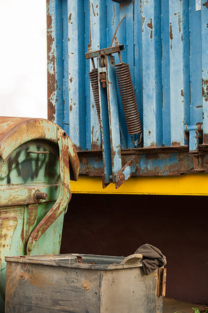 simsearch:400-07301131,k - Detailed view of an old container on landfill Stock Photo - Budget Royalty-Free & Subscription, Code: 400-07576228