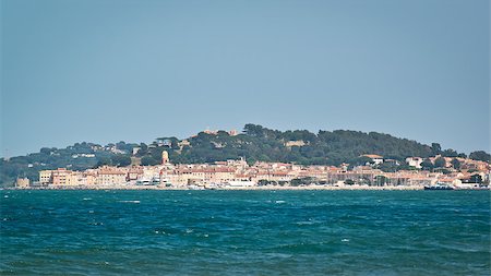 french riviera - St. Tropez - wiev from the sea Foto de stock - Super Valor sin royalties y Suscripción, Código: 400-07627371