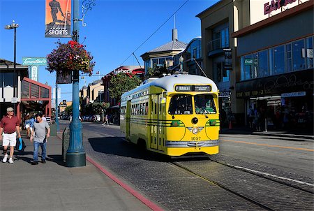 simsearch:862-06541761,k - SAN FRANCISCO, CA, USA - : Yellow tram on the streets of San Francisco Stock Photo - Budget Royalty-Free & Subscription, Code: 400-07628883