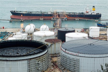 Oil Tank in hong kong close up at day Stock Photo - Budget Royalty-Free & Subscription, Code: 400-07630720