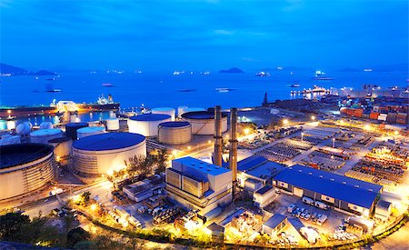 Glow light of petrochemical industry, Hong Kong Photographie de stock - Aubaine LD & Abonnement, Code: 400-07630723