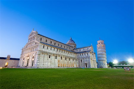 simsearch:400-05672489,k - Piazza del Duomo with Pisa tower and the Cathedral illuminated at night, Pisa, Italy Stock Photo - Budget Royalty-Free & Subscription, Code: 400-07774697