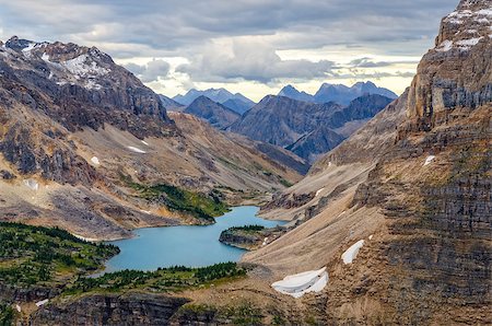 simsearch:400-07823385,k - Wild landscape mountain range and lake view, Banff national park, Alberta, Canada Stock Photo - Budget Royalty-Free & Subscription, Code: 400-07818866