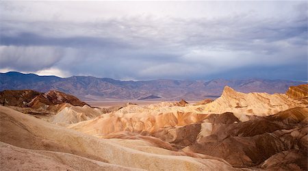 The cloud cover makes it for me just after sunrise in Death Valley Stock Photo - Budget Royalty-Free & Subscription, Code: 400-07902450