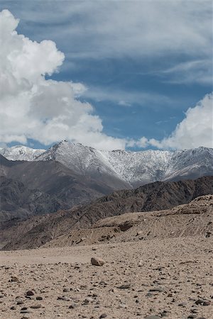 people ladakh - Mountain range, Leh, Ladakh, India Stock Photo - Budget Royalty-Free & Subscription, Code: 400-07918393