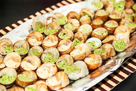 escargot - Escargots with garlic butter Stock Photo - Budget Royalty-Free & Subscription, Code: 400-07920933