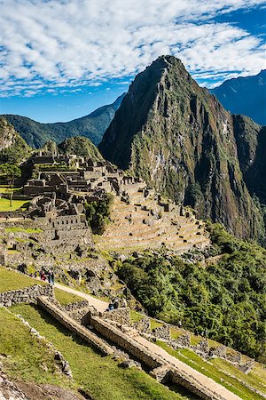 Machu Picchu, Incas ruins in the peruvian Andes at Cuzco Peru Stock Photo - Budget Royalty-Free & Subscription, Code: 400-07952547