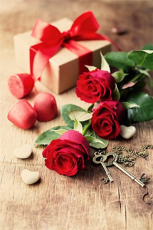 simsearch:400-08034169,k - Still Life Valentine's Day Stock Photo - Budget Royalty-Free & Subscription, Code: 400-08034161