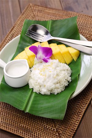 sticky rice with mango, khao niaow ma muang, thai sweet Stock Photo - Budget Royalty-Free & Subscription, Code: 400-08049676