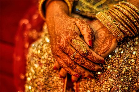 Traditional henna on brides hands on wedding in Bangladesh Stock Photo - Budget Royalty-Free & Subscription, Code: 400-08073995