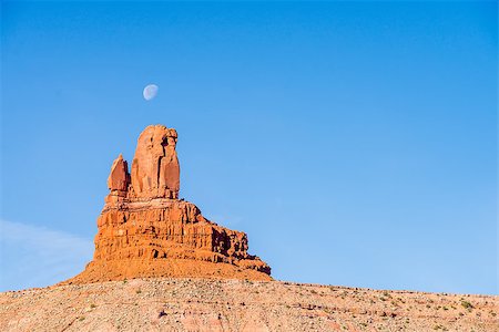 simsearch:862-08091453,k - monument valley setting hen monument Stock Photo - Budget Royalty-Free & Subscription, Code: 400-08251771