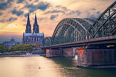 Image of Cologne with Cologne Cathedral and Hohenzollern bridge across the Rhine River. Stock Photo - Budget Royalty-Free & Subscription, Code: 400-08253457