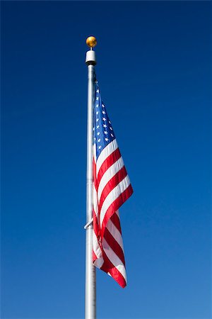 simsearch:400-06389956,k - USA flag without the wind in the sky Photographie de stock - Aubaine LD & Abonnement, Code: 400-08332777