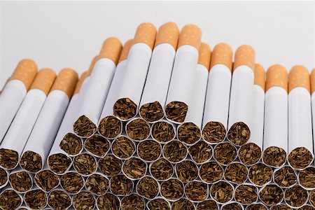 simsearch:400-06761272,k - several Cigarette isolated on a white background Stock Photo - Budget Royalty-Free & Subscription, Code: 400-08370374