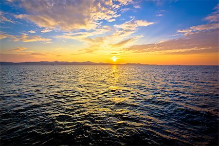 simsearch:400-07748817,k - Epic colorful sunset on sea view Stock Photo - Budget Royalty-Free & Subscription, Code: 400-08410813