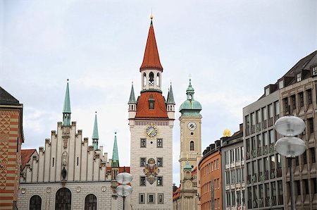 simsearch:400-07309915,k - Old Town Hall (Altes Rathaus) building at Marienplatz in Munich, Germany Stock Photo - Budget Royalty-Free & Subscription, Code: 400-08498918