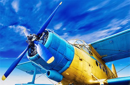 simsearch:400-04996557,k - old airplane ready for takeoff Stock Photo - Budget Royalty-Free & Subscription, Code: 400-08696740