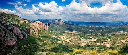 simsearch:400-04636750,k - Beautiful mountain landscape.Mallos de Riglos.Spain Stock Photo - Budget Royalty-Free & Subscription, Code: 400-08732535