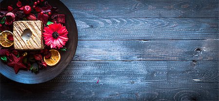 simsearch:400-08034169,k - Valentine's Day Background with love themed elements like cotton and paper hearts, flowers, berries, oranges and other decorations. Wooden old parquet on the back. Stock Photo - Budget Royalty-Free & Subscription, Code: 400-08958185