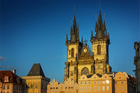 simsearch:400-07771401,k - Church of Our Lady before Tyn at Old Town square in Prague, Czech Republic Photographie de stock - Aubaine LD & Abonnement, Code: 400-08967988